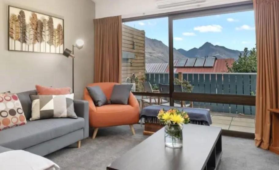 Fantastic Views, Close To Town 2 Bedroom Apartment Квинстаун Экстерьер фото